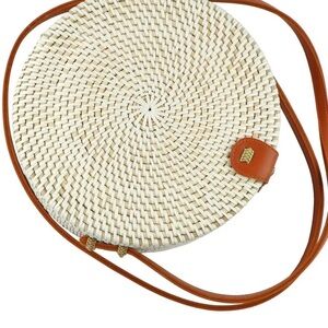 White Floral Woven Round Crossbody Bag NWOT